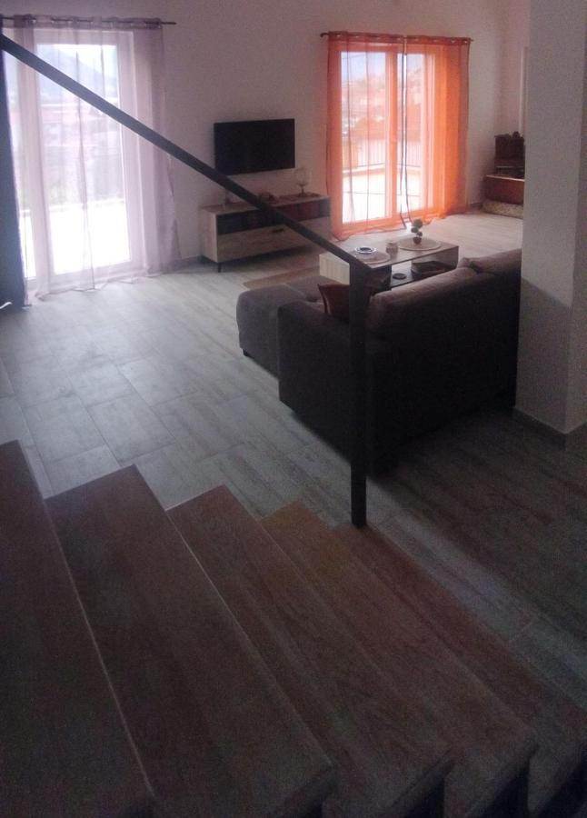 Guesthouse Nikoleta 2 Kotor Ngoại thất bức ảnh